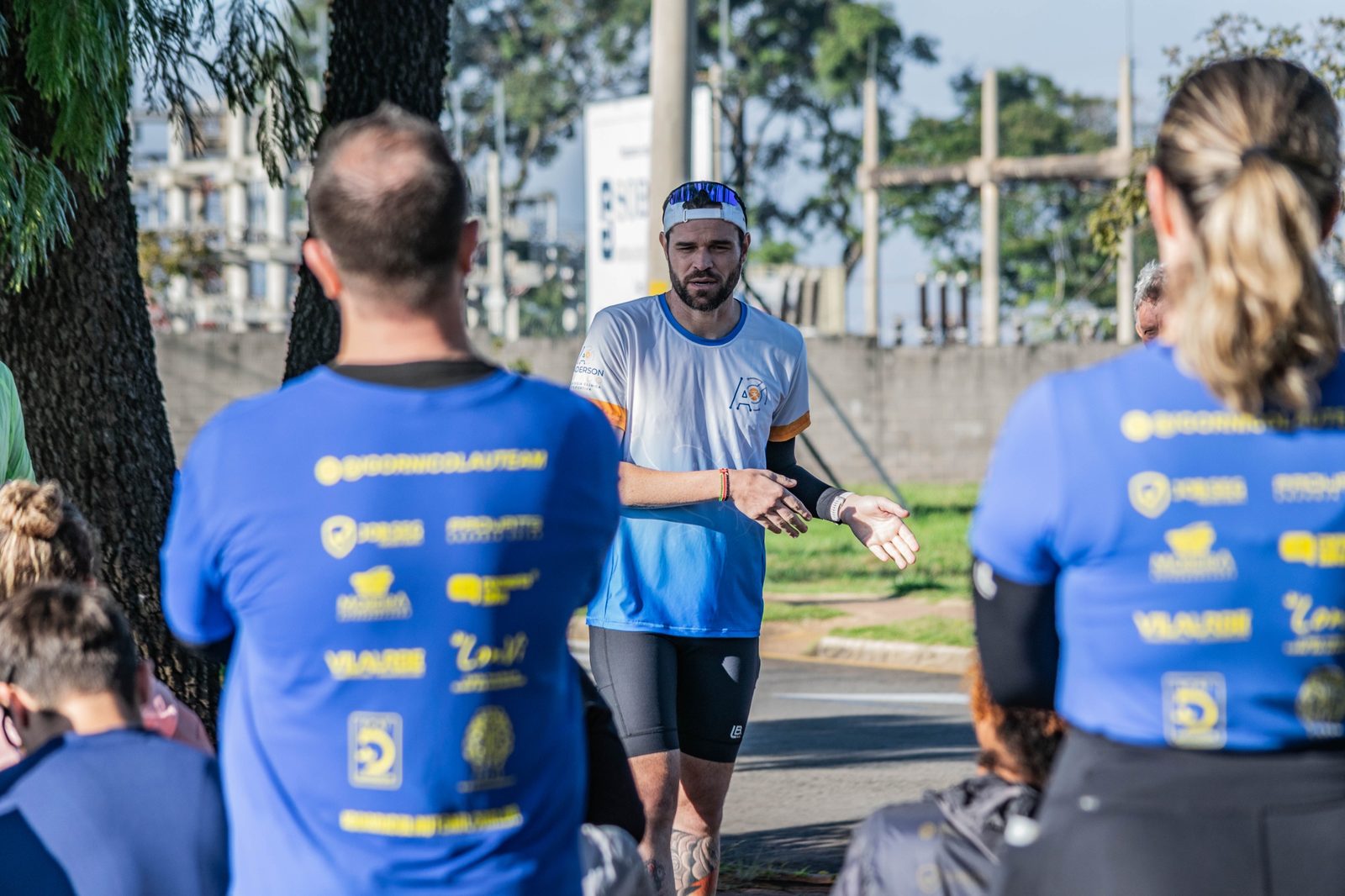 Trocando ideia antes do aquecimento — Igor Nicolau Team
